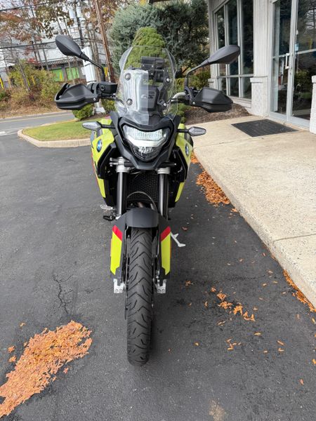 2024 BMW F900GSImage 3