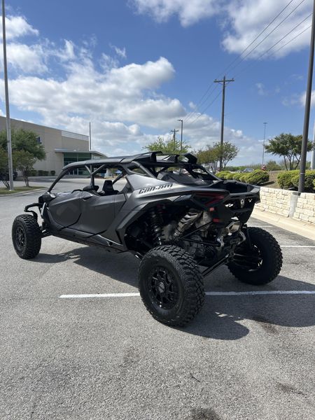 New 2026 Can-Am MAVERICK R X RS 999T DCT Image 5