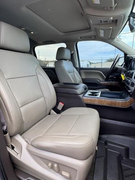 Used 2018 GMC Sierra 1500 SLTImage 15