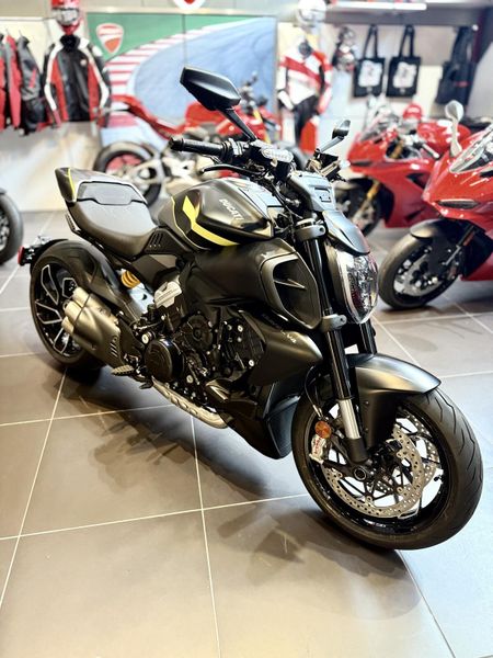 New 2026 Ducati DIAVEL V4 