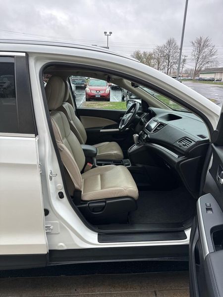 2015 Honda CR-V TouringImage 15