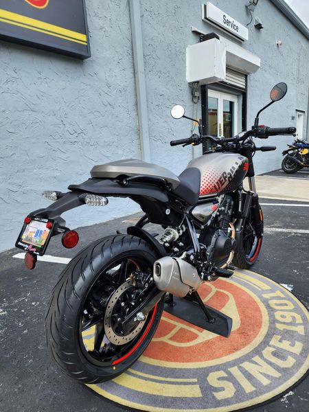 New 2027 Royal Enfield Guerrilla Image 15