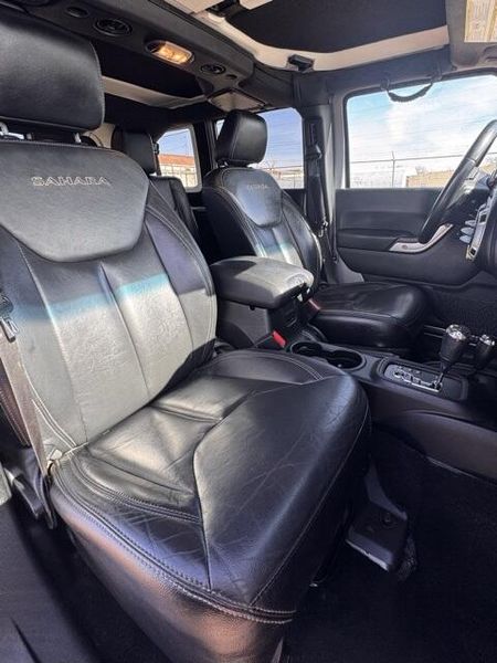 Used 2016 Jeep Wrangler Unlimited SaharaImage 14
