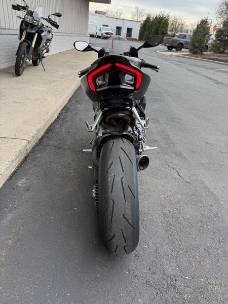 2024 Ducati SuperbikeImage 4