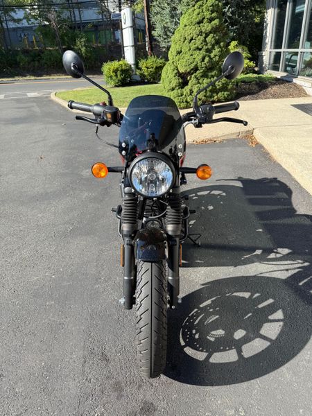 2023 Royal Enfield Hunter 350Image 3