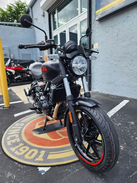 New 2027 Royal Enfield Guerrilla Image 11