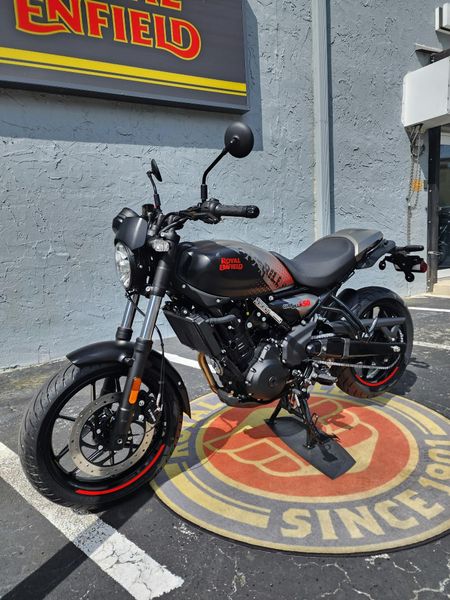 New 2027 Royal Enfield Guerrilla Image 4