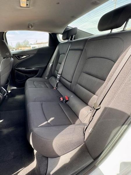 Used 2023 Chevrolet Malibu LTImage 9