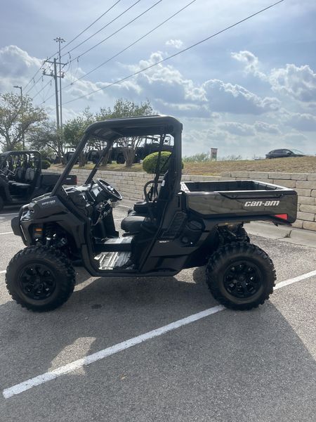 New 2026 Can-Am DEFENDER XT HD11 Image 4