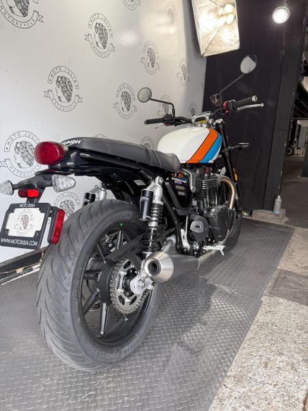 2025 Triumph SPEED TWIN 900 