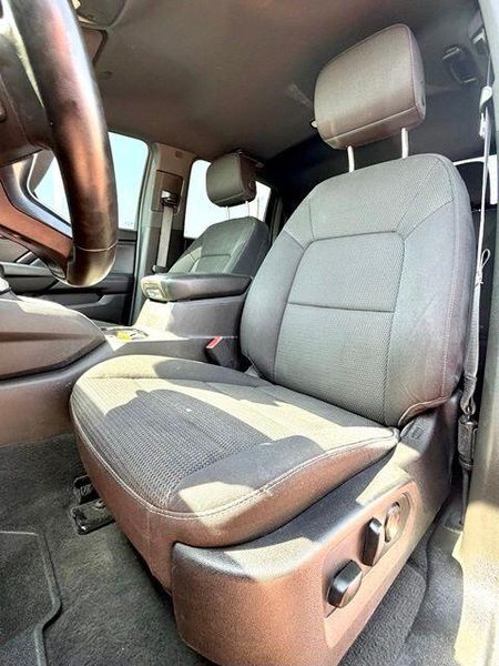 Used 2024 Chevrolet Colorado LTImage 11