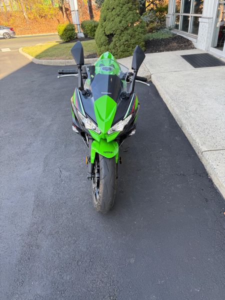 2022 Kawasaki Ninja 650 ABSImage 3