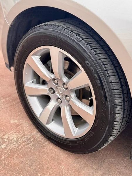 Used 2011 Acura ZDX BaseImage 18