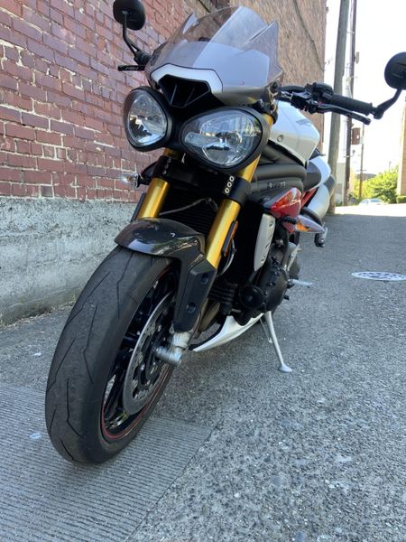 2017 Triumph SPEED TRIPLE R