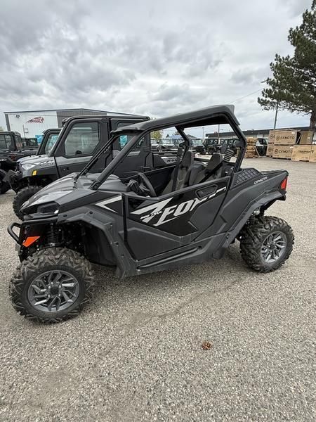 2025 CFMOTO ZFORCE 800 Trail