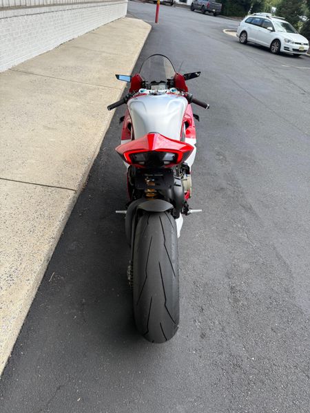 2024 Ducati Panigale V4 RImage 4