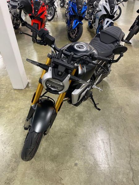 New 2026 Suzuki GSX 8T Image 10