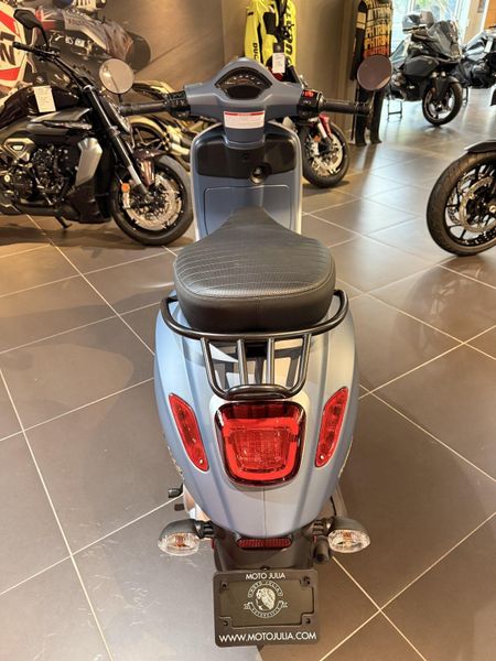 New 2026 Vespa PRIMAVERA 50 OFFICINA 