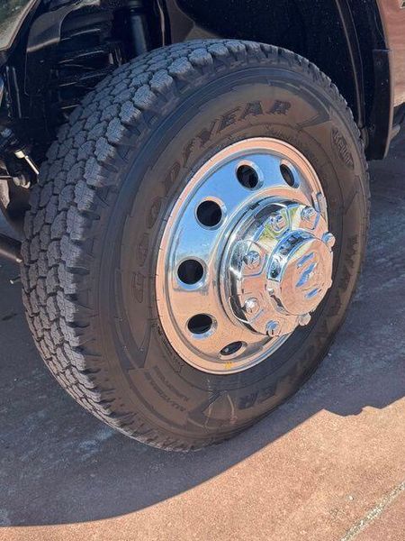 New 2027 RAM 3500 Big HornImage 18
