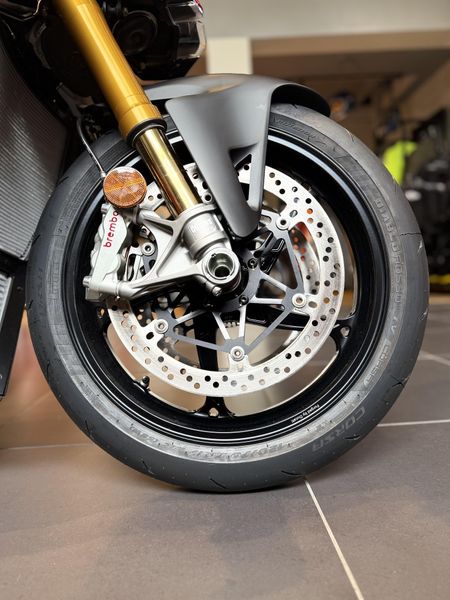New 2026 Ducati STREETFIGHTER V4S 