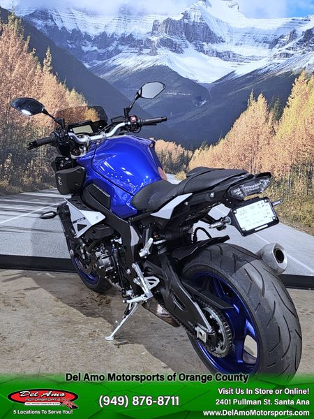 2021 Yamaha MT-10 CAImage 6