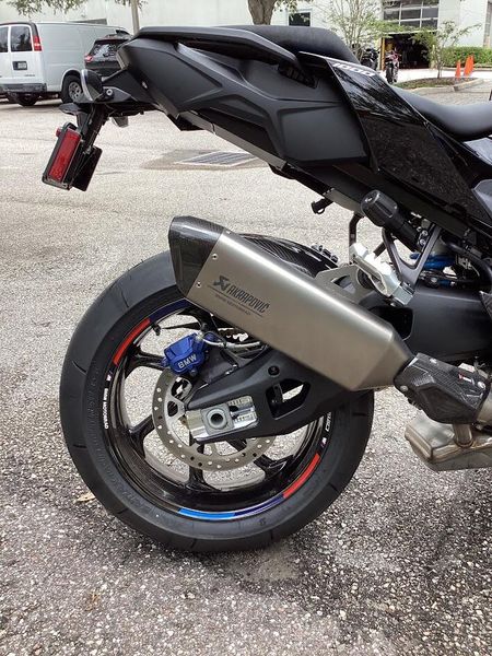 2025 BMW M 1000 XR 