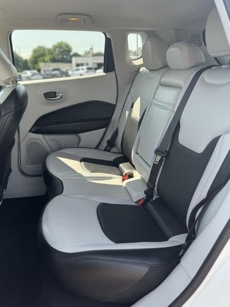 2020 Jeep Compass LimitedImage 15