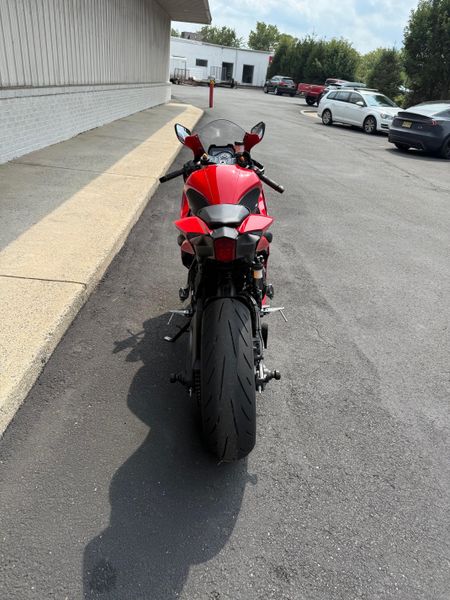2025 Yamaha YZF690Image 4