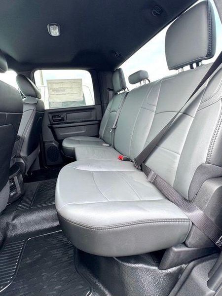 New 2026 RAM 3500 Tradesman Crew Cab Chassis 4x4 60