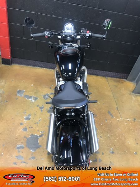 2024 Triumph BONNEVILLE BOBBER  in a JET BLACK/ASH GRAY exterior color. Del Amo Motorsports of Long Beach (562) 362-3160 delamomotorsports.com 