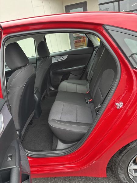 2024 Kia Forte LXSImage 14