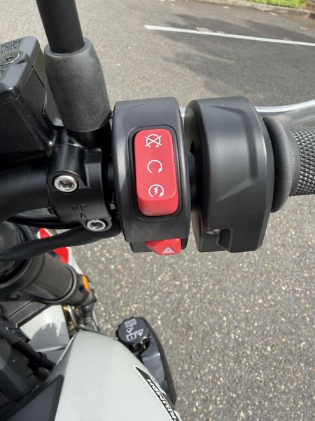 New 2026 Triumph Trident 800 