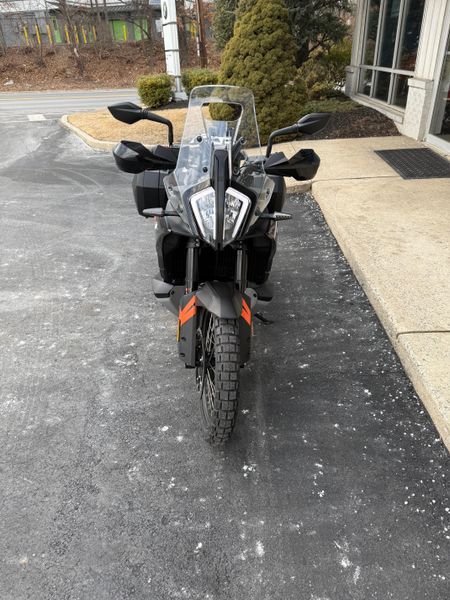 2024 KTM Adventure 790Image 3