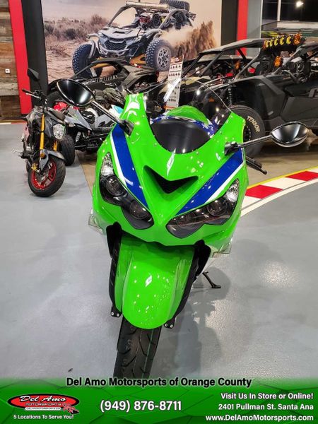 2024 Kawasaki ZX1400JRFNL-GN1  in a LIME GREEN/PEARL CRYSTAL WHITE/BLUE exterior color. Del Amo Motorsports of Orange County (949) 416-2102 delamomotorsports.com 