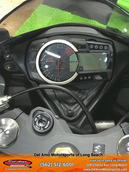 2025 Suzuki GSX-R750Image 7