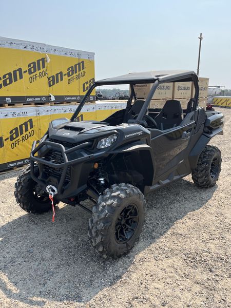 New 2026 Can-Am COMMANDER XT 700 