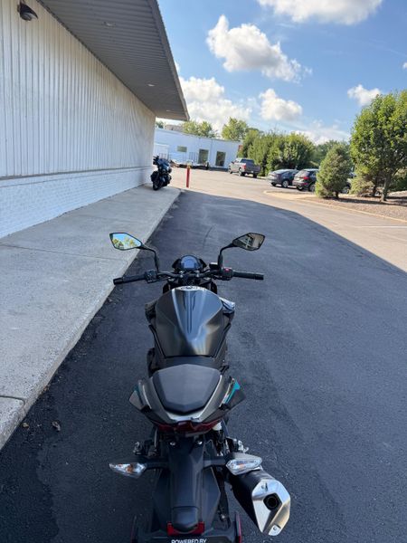 2023 Kawasaki Z 400 ABSImage 4