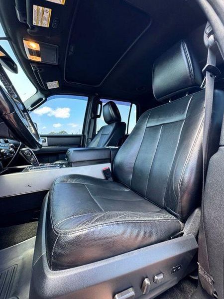 Used 2017 Ford Expedition EL LimitedImage 10