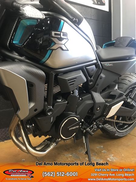 2023 CFMOTO CF700-2AUS  in a VELOCITY GREY exterior color. Del Amo Motorsports of Long Beach (562) 362-3160 delamomotorsports.com 