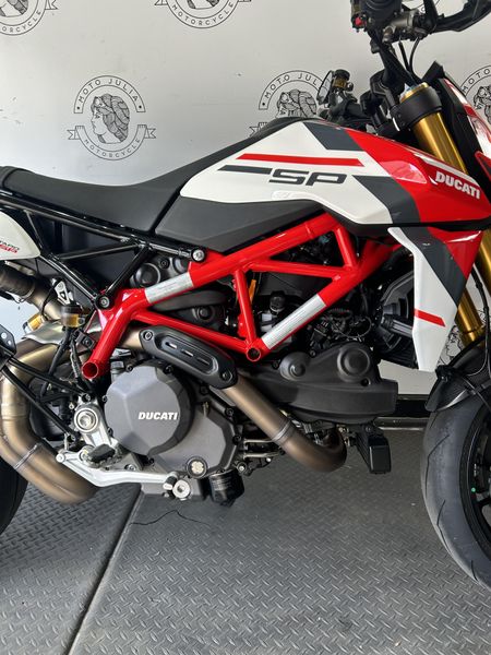 2024 Ducati HYPERMOTARD SP