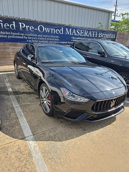 2022 Maserati Ghibli ModenaImage 2