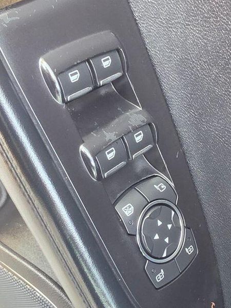Used 2017 Lincoln MKX SelectImage 19