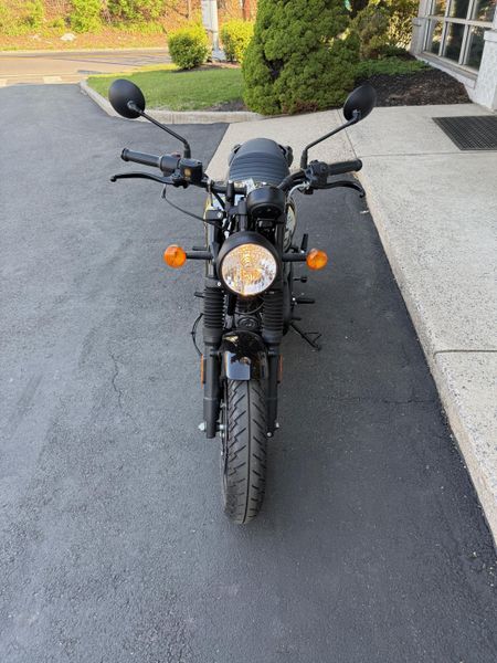 2023 Royal Enfield Hunter 350Image 3