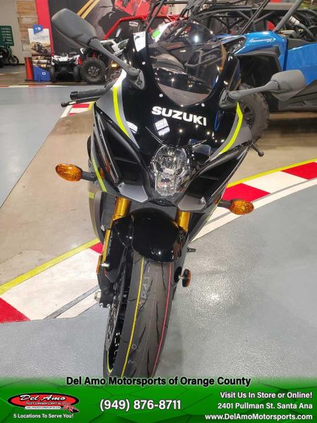 2023 Suzuki GSX-R1000R CA Image 8