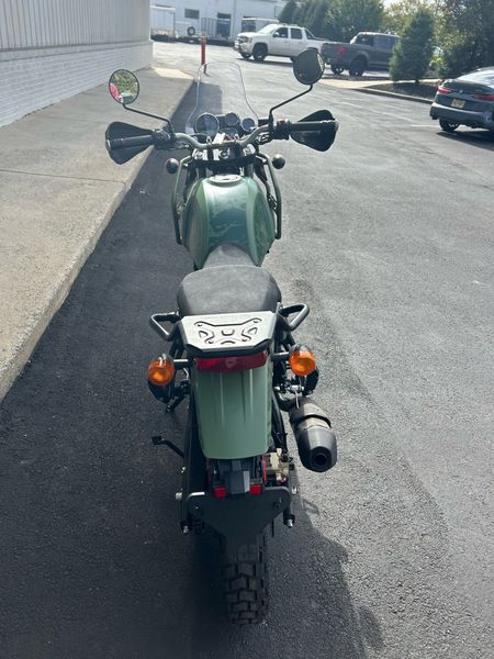 2022 Royal Enfield Himalayan   in a GREEN exterior color. Cross Country Powersports 732-491-2900 crosscountrypowersports.com 