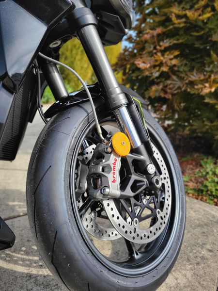 2025 Triumph STREET TRIPLE 765 RS 