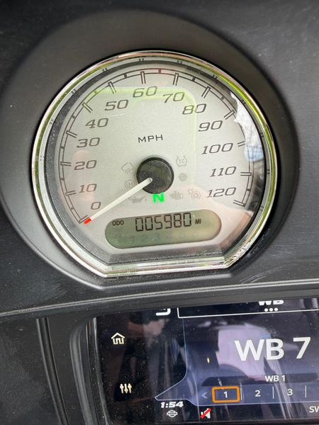 2021 Harley-Davidson FLHX &sol; Street GlideImage 8