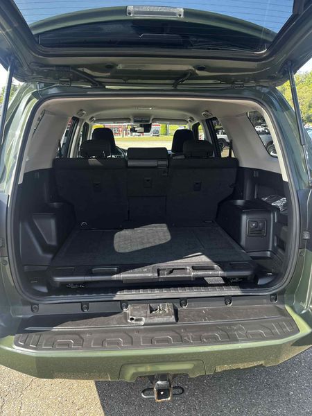 2022 Toyota 4Runner Trail Special Edition photo 2