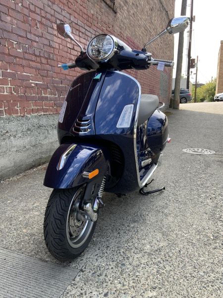 New 2027 Vespa GTS 310 
