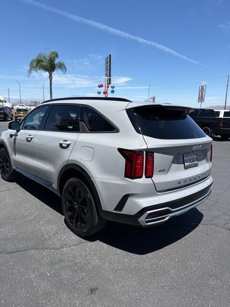 Used 2022 Kia Sorento SXImage 5